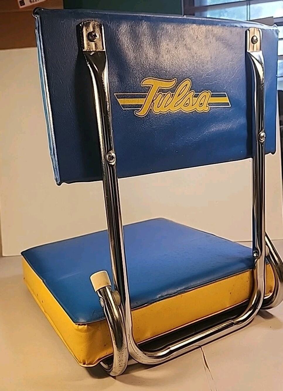 Vtg Folding Stadium Seat Blue & Yellow University Of Tulsa Metal & Padded Foam